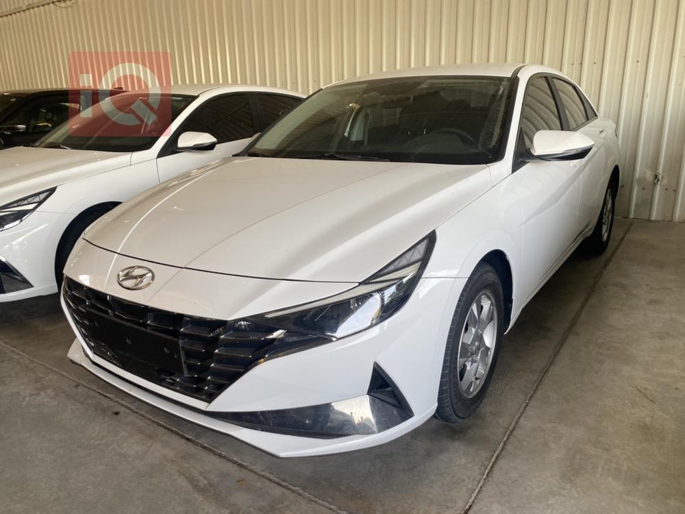 هیوندای ئەلەنترا